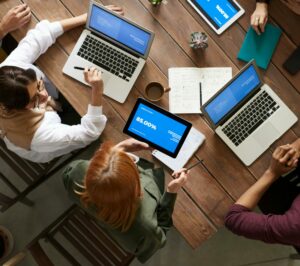 Soluciones digitales innovadoras para negocios appslopers Creamos soluciones tecnológicas personalizadas para automatizar procesos Kit Digital para PYMEs y autónomos